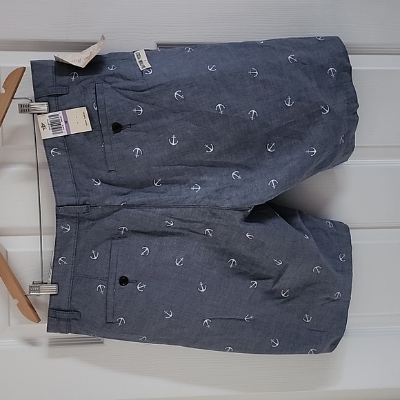 DOCKERS Men's PERFECT SHORT CLASSIC FIT SIZE 38 Blue Anchor NWT - Picture 2 of 7